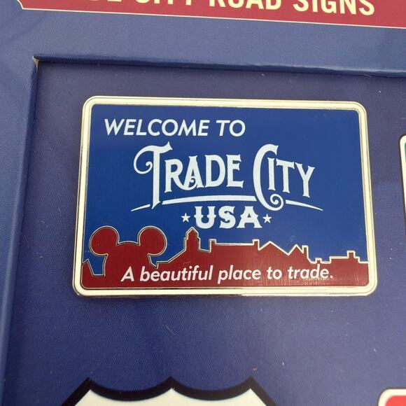 WDW Trade City USA Disney Pin Celebration 2010 Road Sign Starter Set (2 pins) - Picture 10 of 11